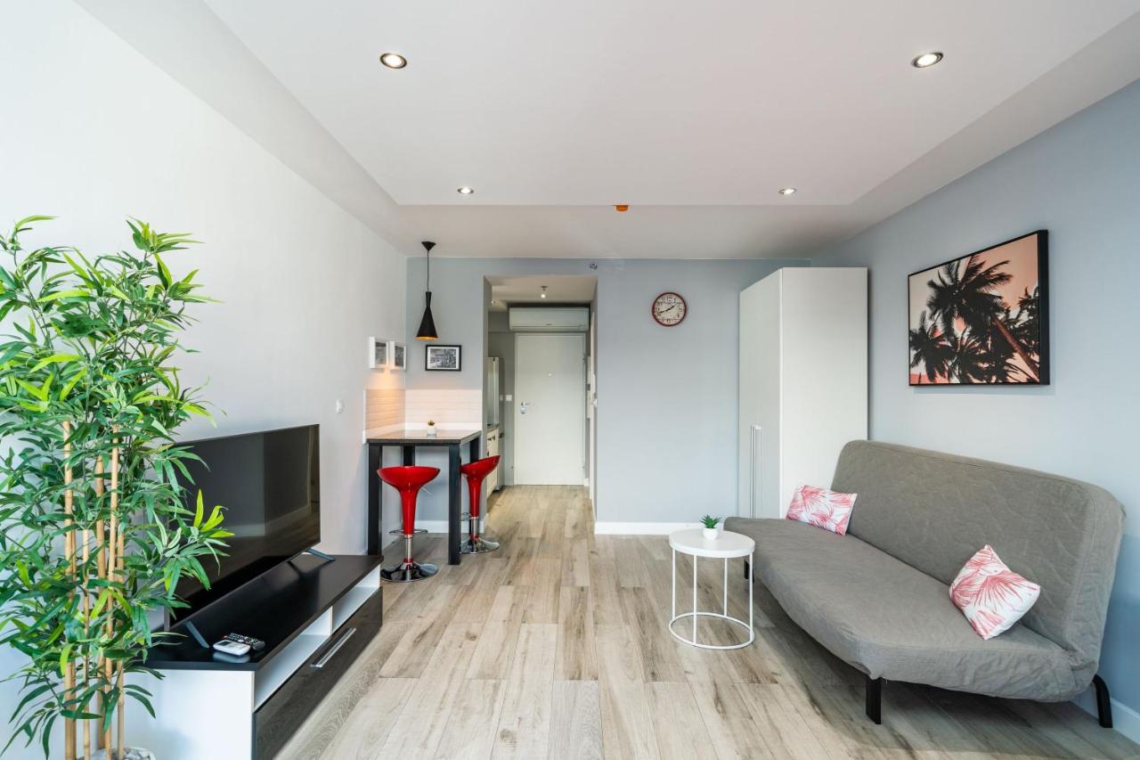 Apartment Gorgeous Sea View With Free Parking *