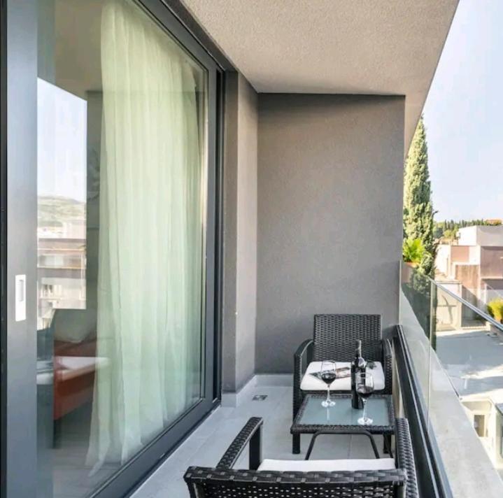 Gorgeous Sea View With Free Parking Apartamento